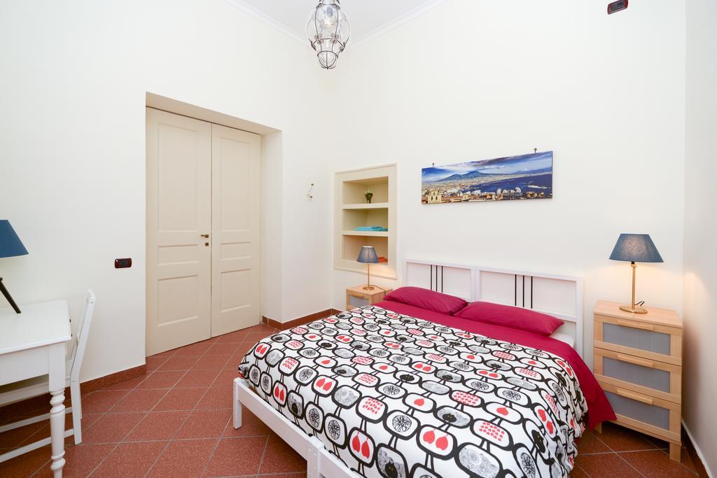 Ferienwohnung Residenza Santa Chiara Neapel Exterior foto